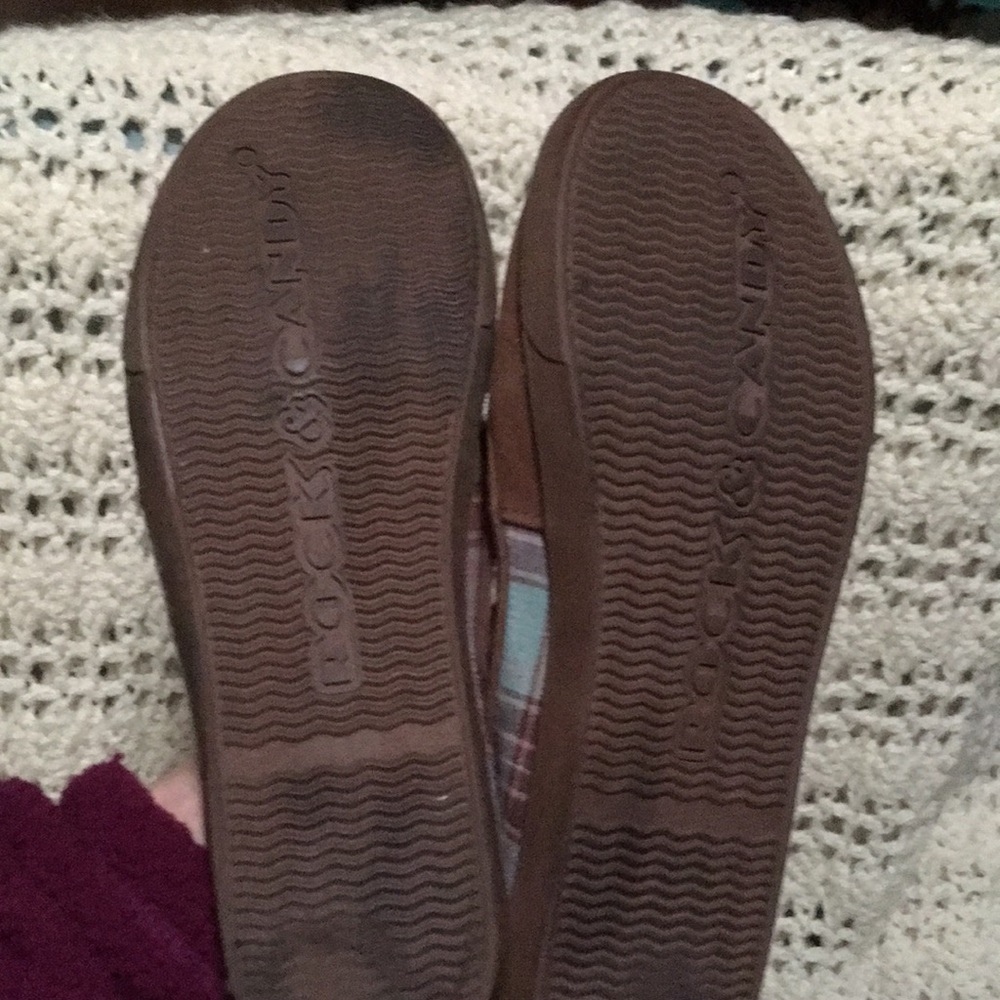 Flannel-pattern Brown Moccasins - Picture 4 of 4